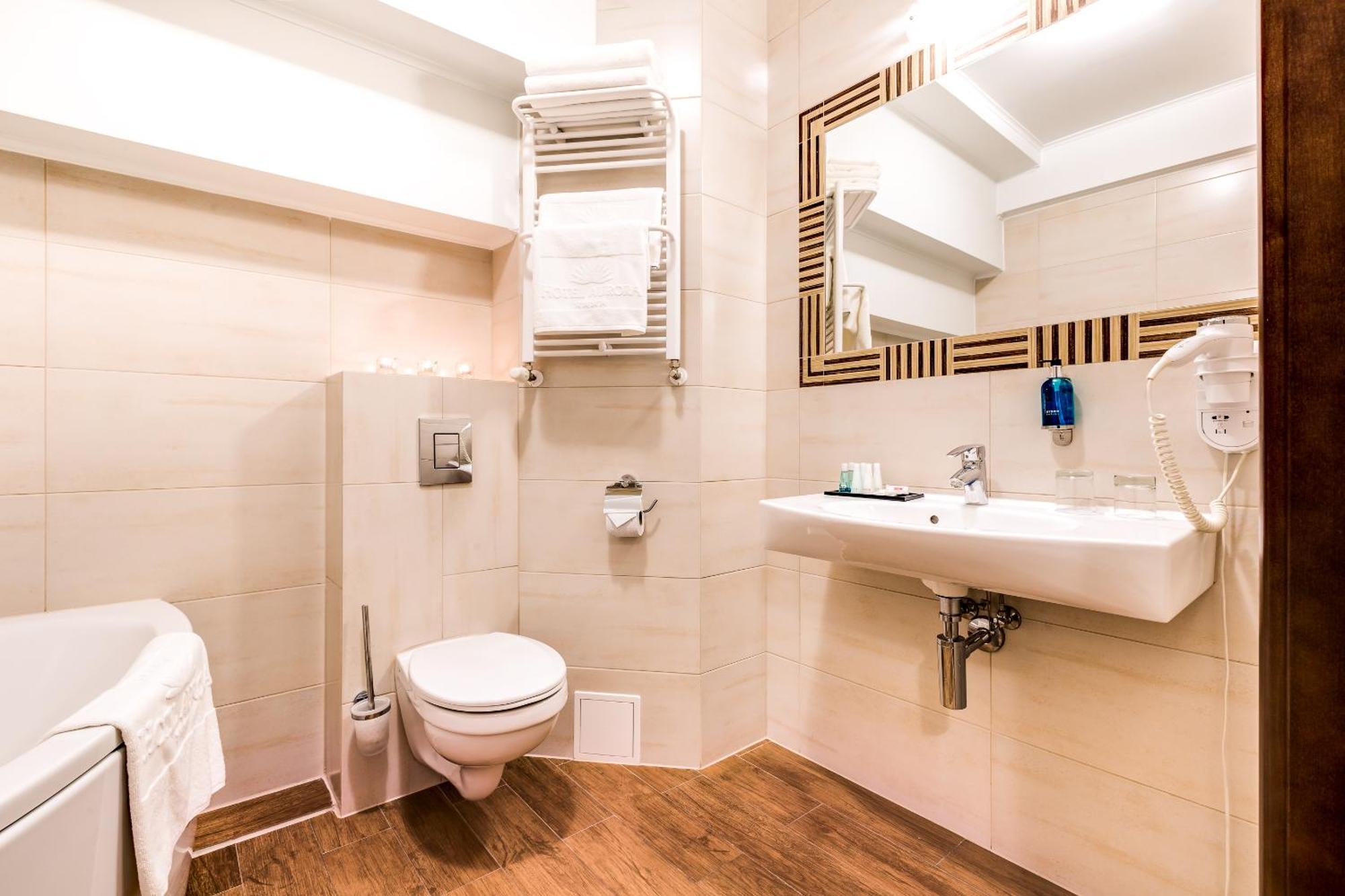 Suite with Sea View,762045697:JPEG